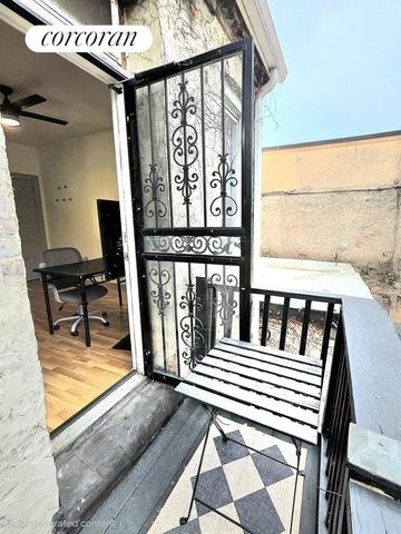 11 CLARKSON Avenue, New York City, NY 11211