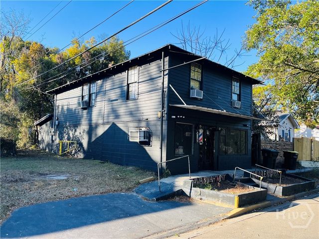2009 Ash Street, Savannah, GA 31404