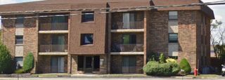 2305 Holiday Terrace 131, Lansing, IL 60438