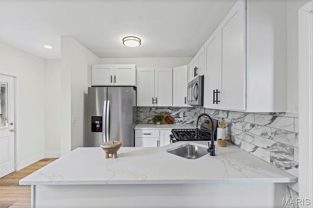 4878 Heidelberg Avenue, St Louis, MO 63123