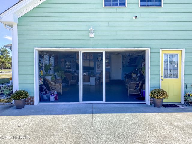 103 Bumbleberry Drive, Moyock, NC 27958