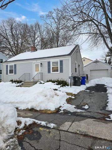 50 Hillcrest Avenue, West Hartford, CT 06110