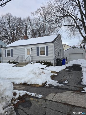 50 Hillcrest Avenue, West Hartford, CT 06110