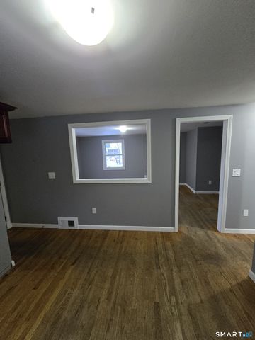 50 Hillcrest Avenue, West Hartford, CT 06110