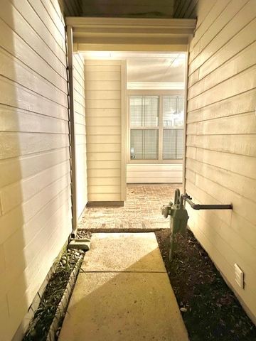 703 Chestnut Hill Drive, Allen, TX 75013