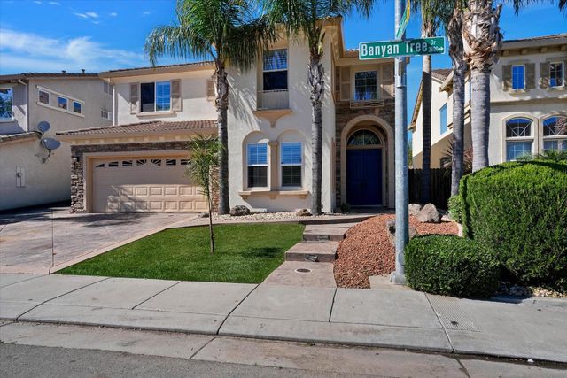 3837 Banyan Tree Dr, Modesto, CA 95355
