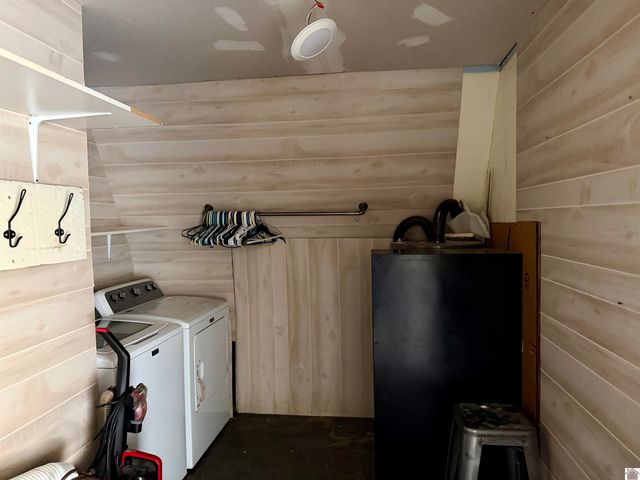 3185 Wadesboro Road, Benton, KY 42025