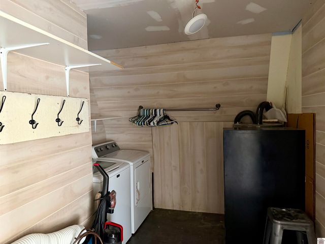 3185 Wadesboro Road, Benton, KY 42025