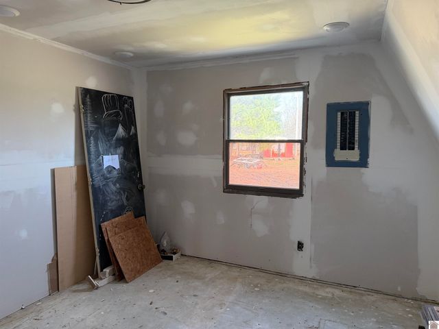 3185 Wadesboro Road, Benton, KY 42025