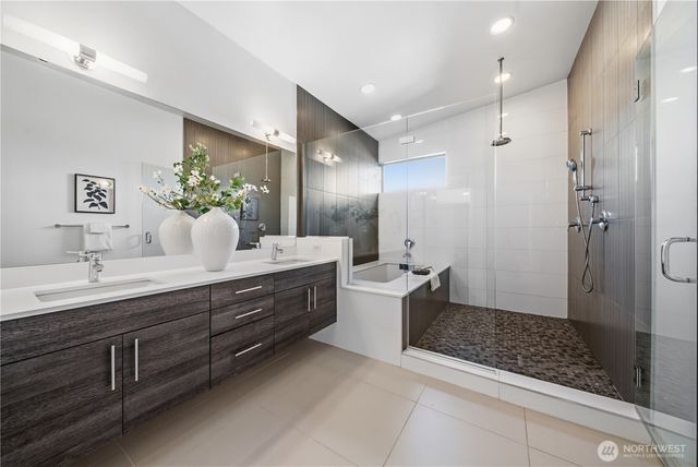 2447 S Spencer Street, Seattle, WA 98108