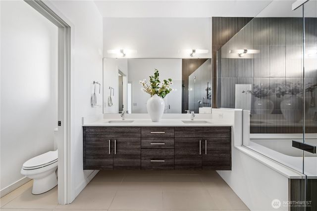 2447 S Spencer Street, Seattle, WA 98108