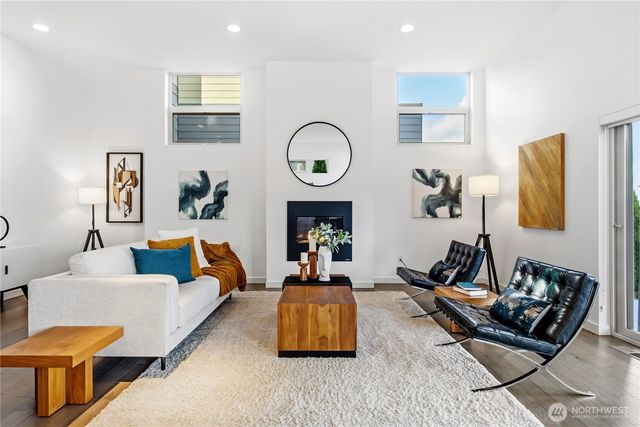 2447 S Spencer Street, Seattle, WA 98108