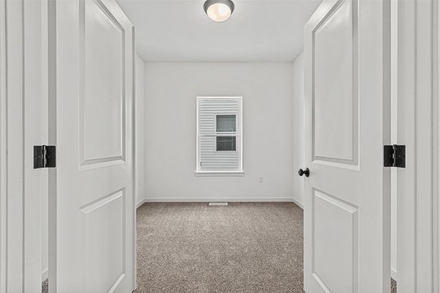 955 Eisenhower Boulevard, North Liberty, IA 52317