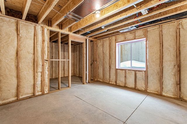 955 Eisenhower Boulevard, North Liberty, IA 52317