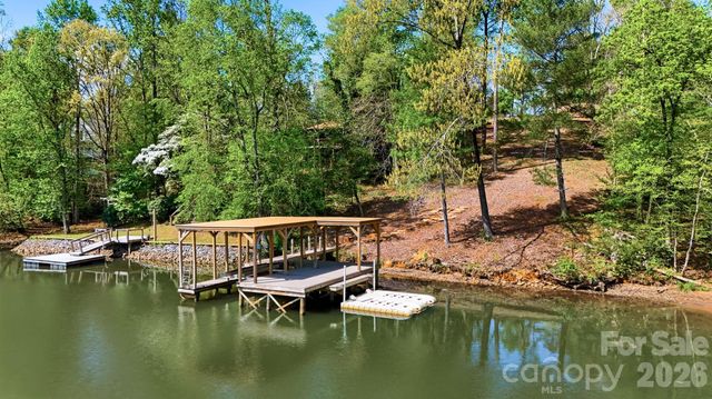 5411 Icard Ridge Road, Hickory, NC 28601