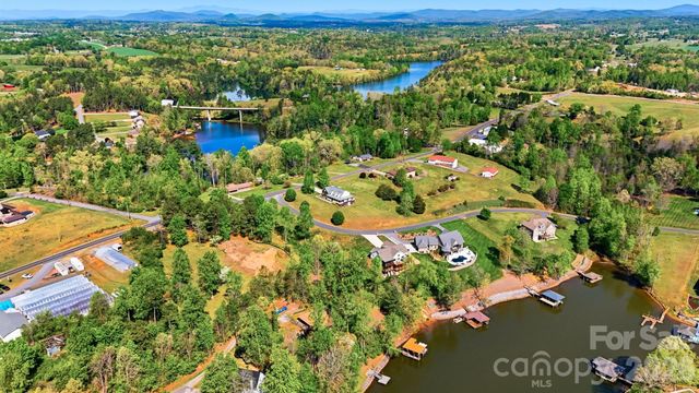 5411 Icard Ridge Road, Hickory, NC 28601