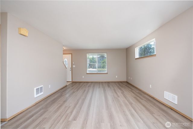 5221 64th Street W, University Place, WA 98467