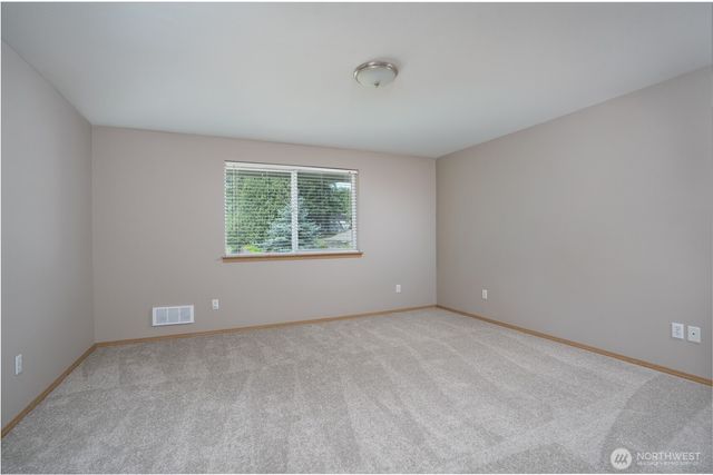 5221 64th Street W, University Place, WA 98467