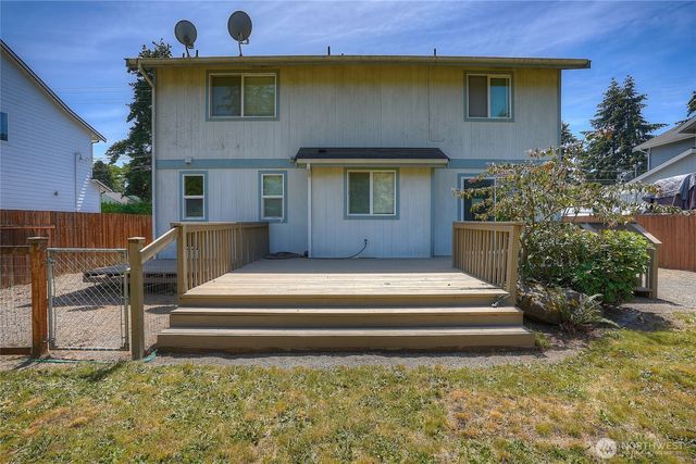 5221 64th Street W, University Place, WA 98467