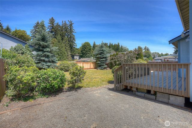 5221 64th Street W, University Place, WA 98467