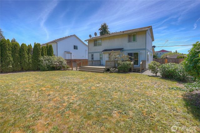 5221 64th Street W, University Place, WA 98467