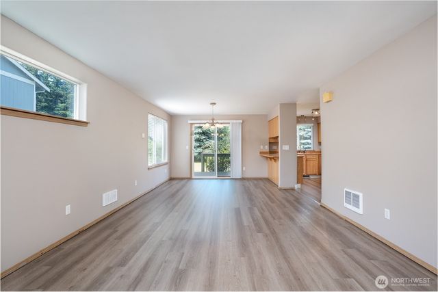 5221 64th Street W, University Place, WA 98467