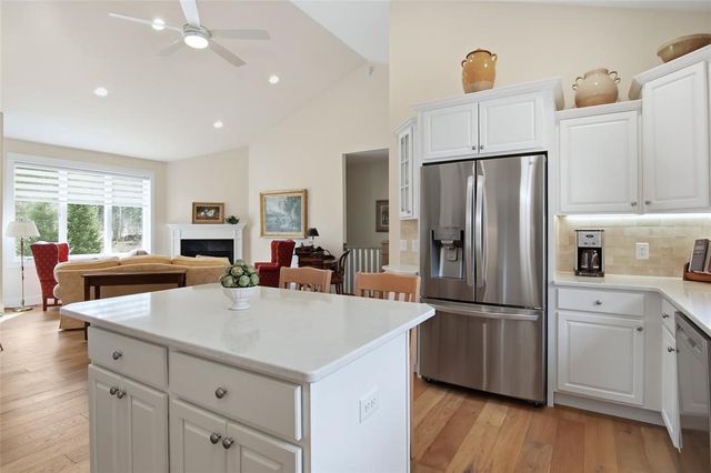 3729 Crest Ridge Court, Eau Claire, WI 54701