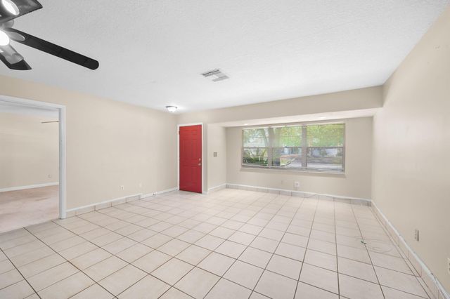 2491 SE Whitehorse Street, Port St Lucie, FL 34984