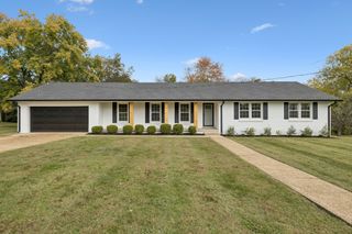 604 Pleasantwood Dr, Mount Pleasant, TN 38474
