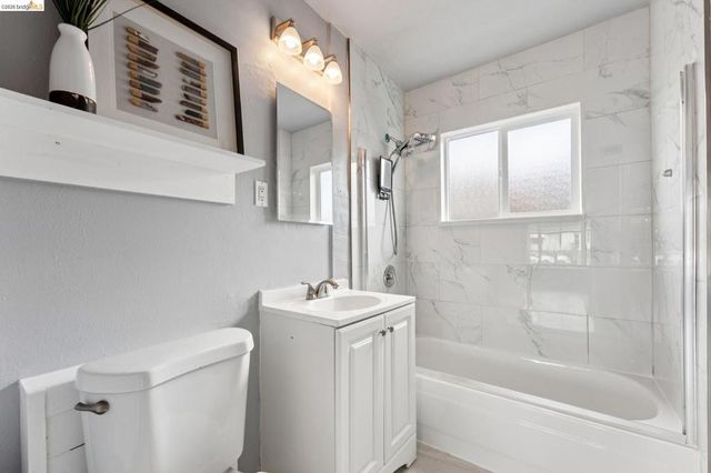 1003 1011 Lassen St, Richmond, CA 94805