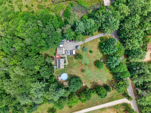 12 New Road, Canterbury, NH 03224