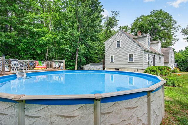 12 New Road, Canterbury, NH 03224