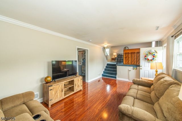 53 Columbia St, Wharton Boro, NJ 07885