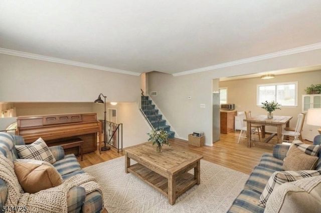 53 Columbia St, Wharton Boro, NJ 07885