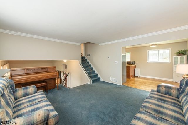 53 Columbia St, Wharton Boro, NJ 07885