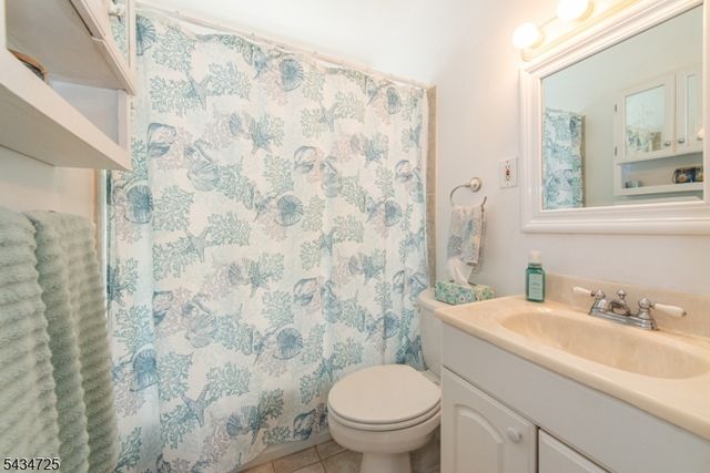 53 Columbia St, Wharton Boro, NJ 07885