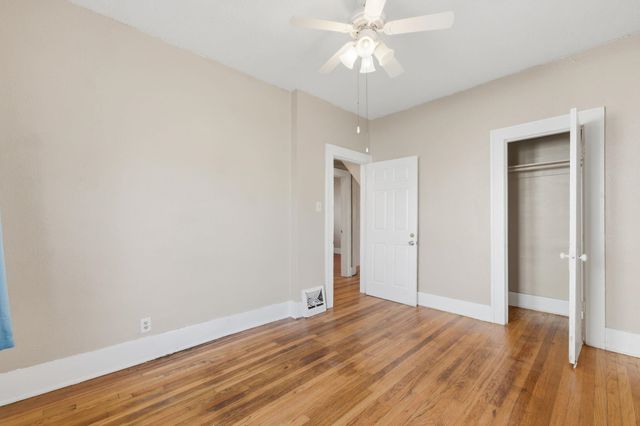 1346 S Hydraulic St, Wichita, KS 67211