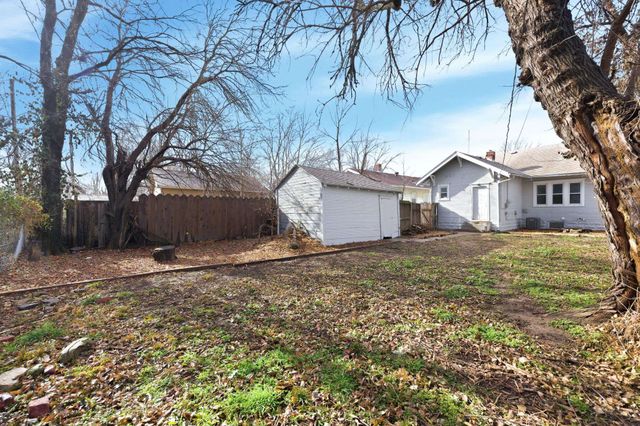 1346 S Hydraulic St, Wichita, KS 67211