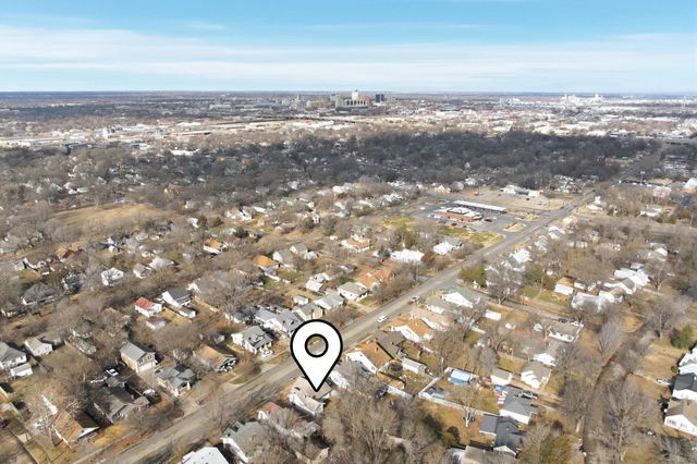 1346 S Hydraulic St, Wichita, KS 67211