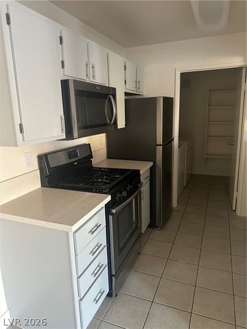 7885 West Flamingo Road 1068, Las Vegas, NV 89147