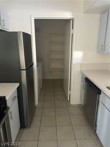 7885 West Flamingo Road 1068, Las Vegas, NV 89147