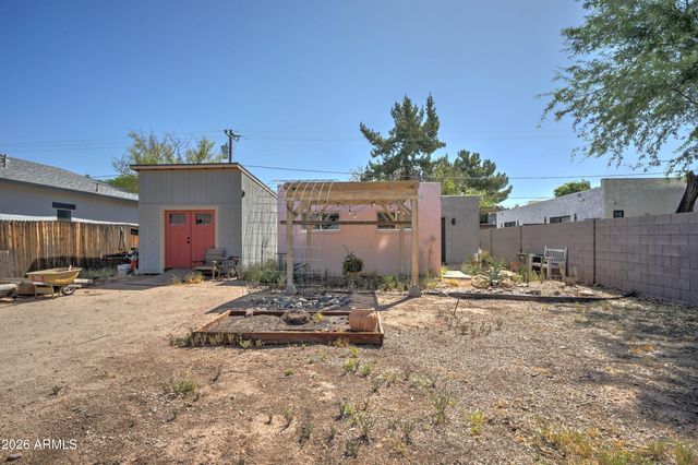 2033 N 22ND Place, Phoenix, AZ 85006