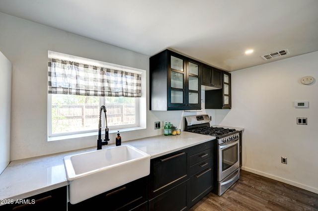 2033 N 22ND Place, Phoenix, AZ 85006