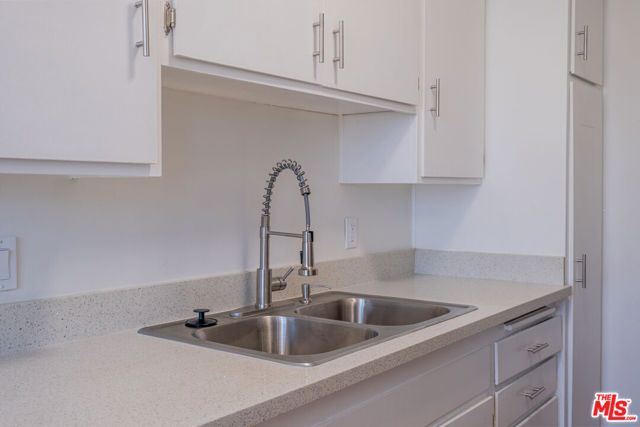 2622 Vanderbilt Lane i, Redondo Beach, CA 90278