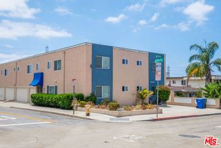 2622 Vanderbilt Lane i, Redondo Beach, CA 90278