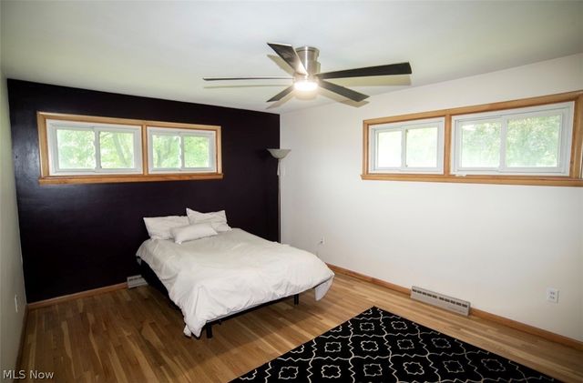 1575 Niles Cortland Road NE, Warren, OH 44484