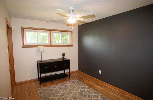 1575 Niles Cortland Road NE, Warren, OH 44484