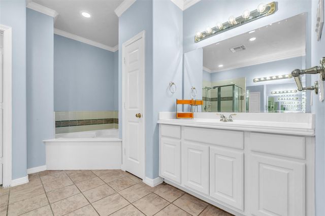 2819 Briarhurst Park, Houston, TX 77057