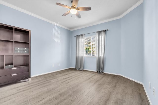 2819 Briarhurst Park, Houston, TX 77057
