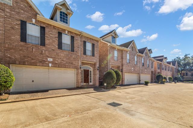 2819 Briarhurst Park, Houston, TX 77057